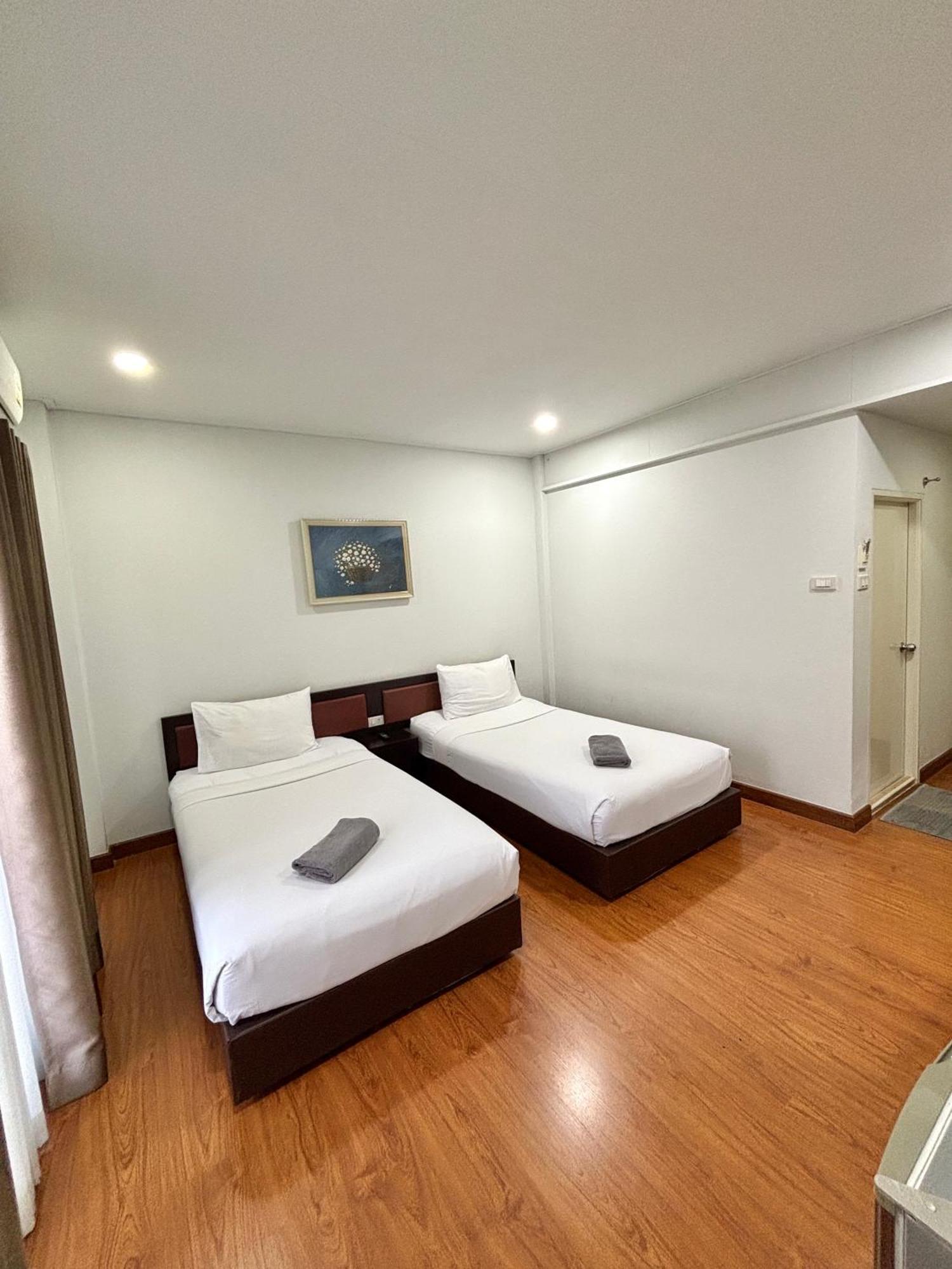 Bordin Hotel ウボンラチャタニ エクステリア 写真